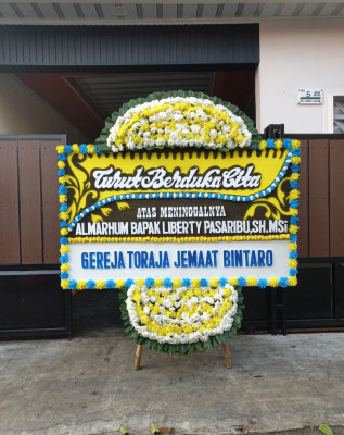 Papan Bunga Duka di Air Putih